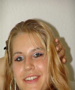 <p class='ppt-number'> 09005 66 55 50 244</p><p class='ppt-pricing-de'>1,99 Euro/Min. im dt. Festnetz - Mobilnetz ggf. abweichend</p>