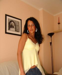 <p class='ppt-number'> 09005 66 55 50 244</p><p class='ppt-pricing-de'>1,99 Euro/Min. im dt. Festnetz - Mobilnetz ggf. abweichend</p>